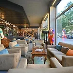 Admiral Hotel